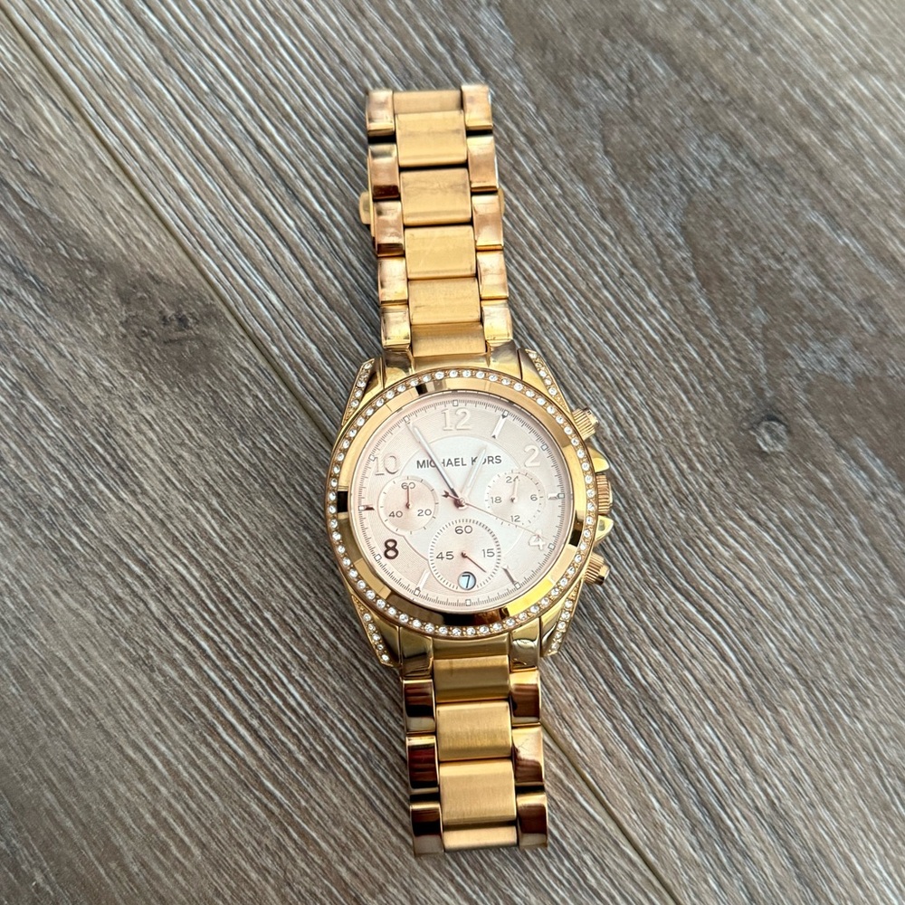 Michael Kors Rose Gold-Tone Dial Watch MK5263